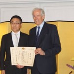 El MINISTERIO DE ASUNTOS EXTERIORES DE JAPóN PREMIA A Tomás Zumárraga